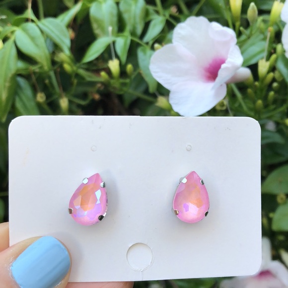 Pastel Pink Aurora Borealis Pear Crystal Earrings - Picture 6 of 6